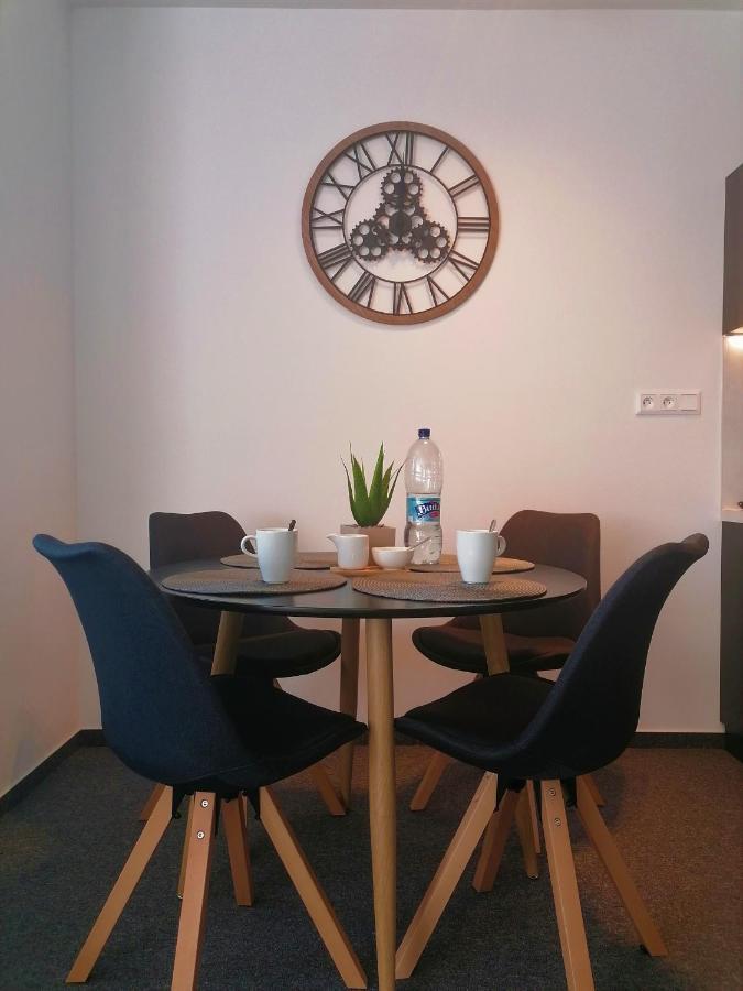 Apartman 11 Mymara Bešeňová Exterior foto